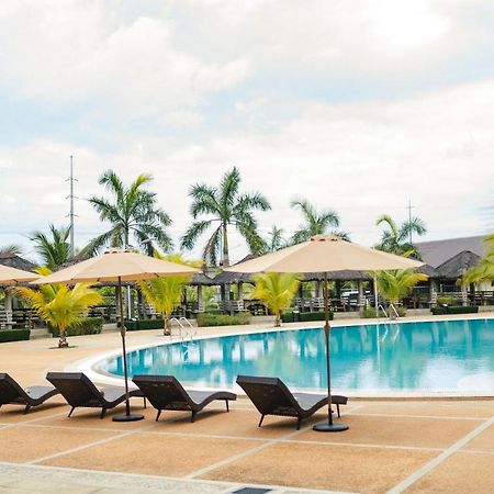 River Palm Hotel And Resort Powered By Cocotel Bugallon Eksteriør bilde